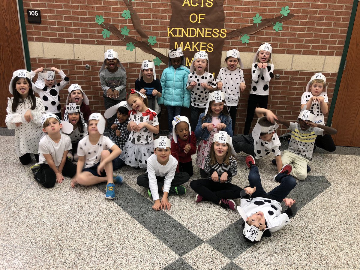 adroseteach's tweet image. Happy 101st Day of School!  @FierceFolsom