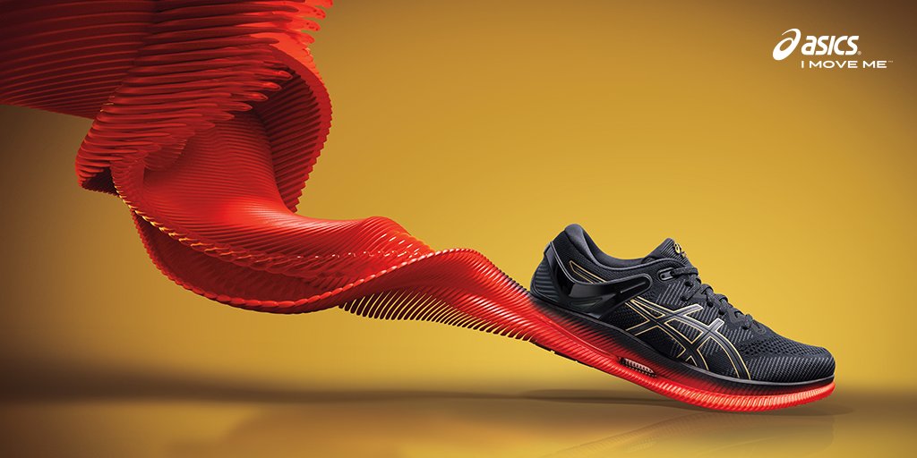 METARIDE™ es el calzado más avanzado tecnológicamente de ASICS ™; te impulsa...