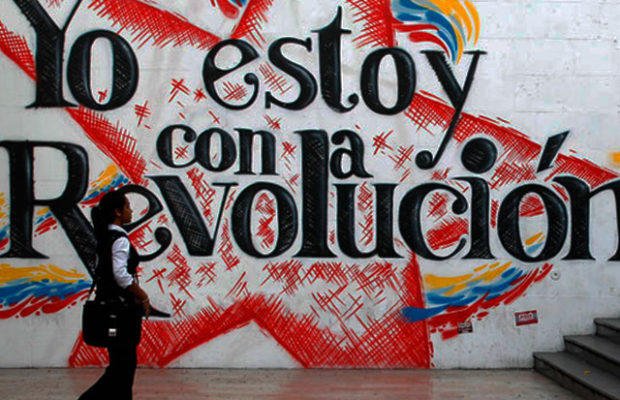 InfocentroZUL15's tweet photo. #FebreroRebeldeEnRevolucion Firmes con el compromiso con el proceso revolucionario, con nuestros ideales pero sobretodo con El gran comandante @ZuliaInfocentro @fnbrzulia @InfocentroRed @TCartor @yuhaly @NicolasMaduro @OmarPrietoGob https://t.co/f0nY4B9C7B