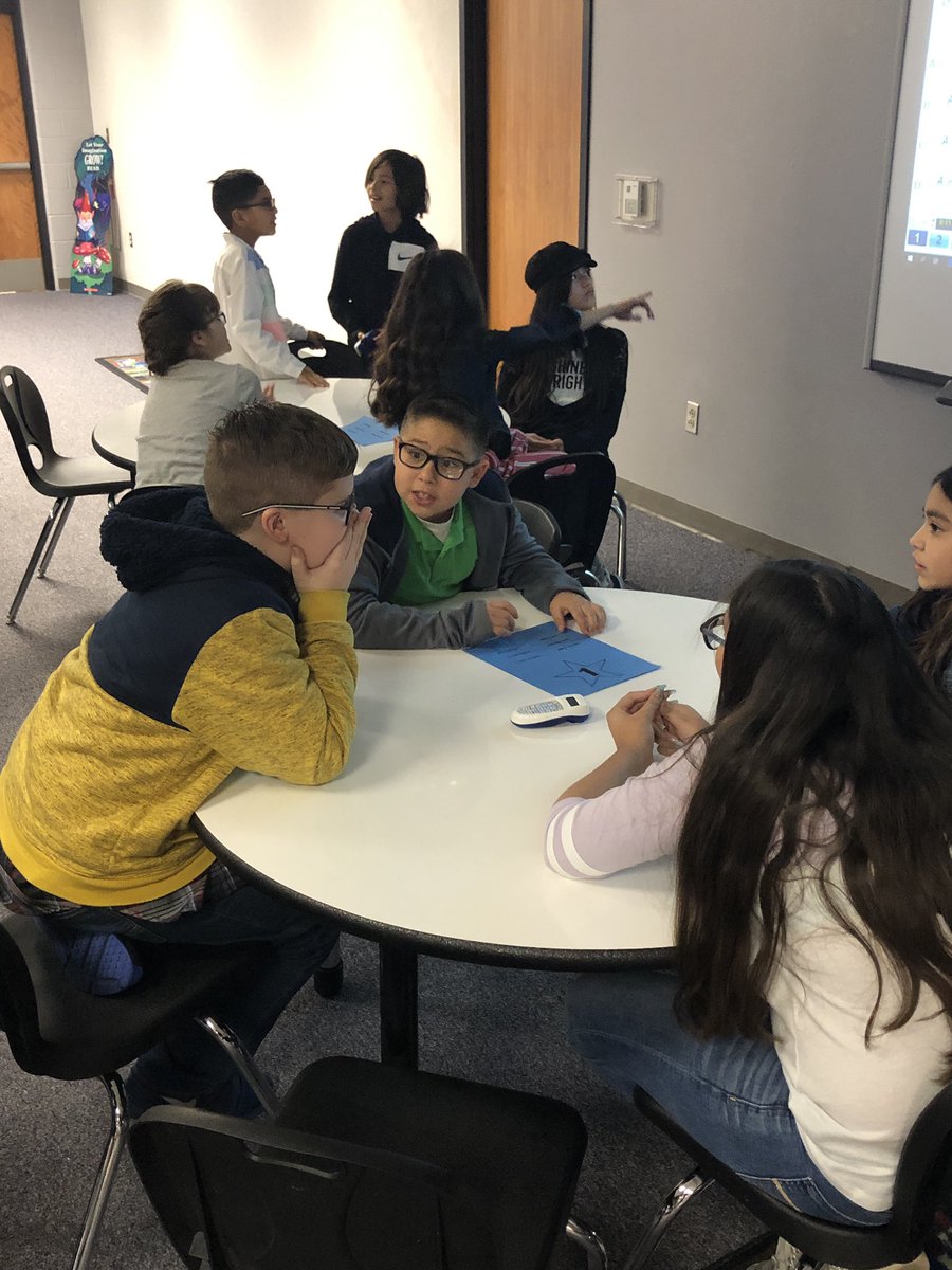 LTavarezECISD's tweet photo. Awesome job @GPASTEAM kiddos that competed in their campus Battle of the Bluebonnets today &amp; congrats to the winning team! The energy in the room was really fun to be apart of, thanks for having me y’all! 📚❤️🙌🏼⚓️ @regdanlee @TechECISD #TechyTribe https://t.co/DAjGy0U663