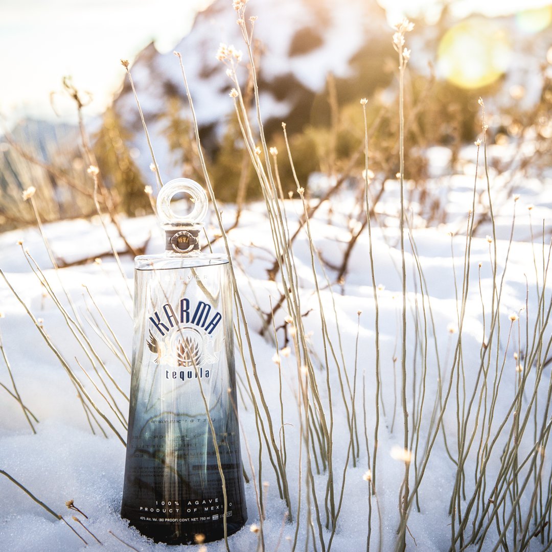 KarmaTequila's tweet photo. Too cold. Send tequila. https://t.co/D6WMNC3qpF