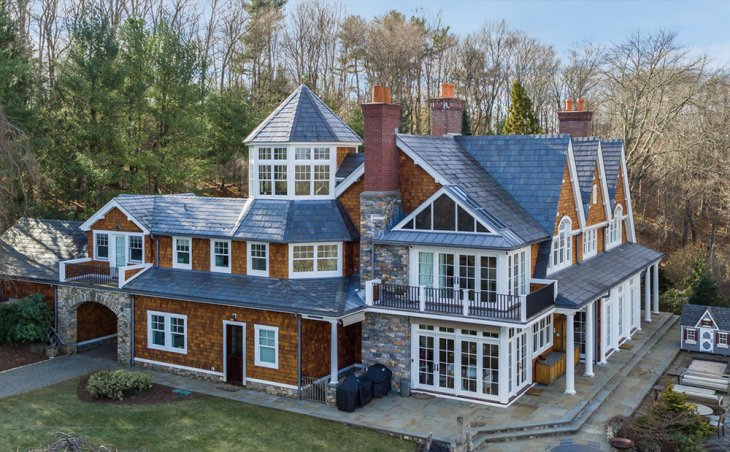 BeachPretty's tweet photo. #realestate #celebrity #houseforsale #brucewillis #luxe  https://t.co/1wmVFCAXaV https://t.co/N9ENqrzp78