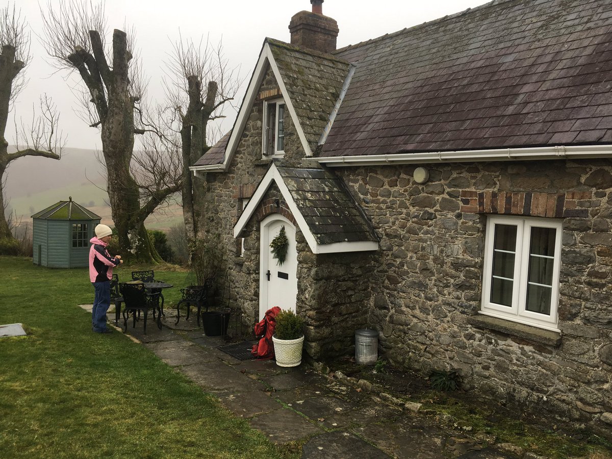 Little pudding cottage ..... our Christmas escape in #Wales #cottage #familyvacation #familyadventure #winter #hiking #Christmas our  #vlog youtu.be/XfrYFXvTLT