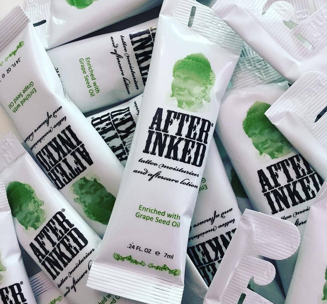AfterInked's tweet photo. Today we celebrate the #WearRedDay. With tattoos of our AFTER INKED proud users @AfterInked #formulatedforperfection #afterinkedeveryday #afterinkedfamily #afterinkedprouduser #afterinkedaftercare #thebesttattooaftercare #numberoneintheworld #NationalWearRedDay #HeartMonth https://t.co/ZCdl2Hi6Ct