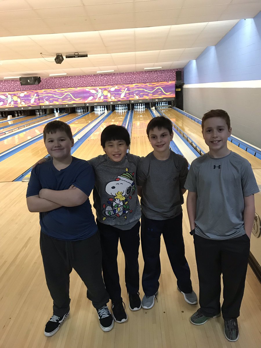LowerSchoolWS's tweet image. Our fifth grade students enjoyed venturing off campus for some competition and fun with their classmates this afternoon at Devon Lanes! #fieldtrip #studentlife #leadprogram #bowling #GratefulforWoodlynde