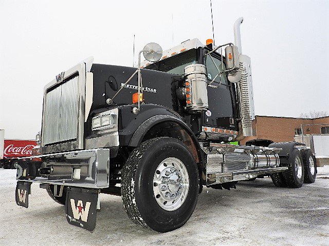 globocam's tweet photo. Camion Western Star 4900 FA 2017 usagé - À vendre
Moteur : DETROIT DD16 560 HP / Transmission : MANUELLE 18 189 18 B / Kilométrage : 370 000 KM
https://t.co/3gTIGg6liA https://t.co/Uh6wNqmEw7