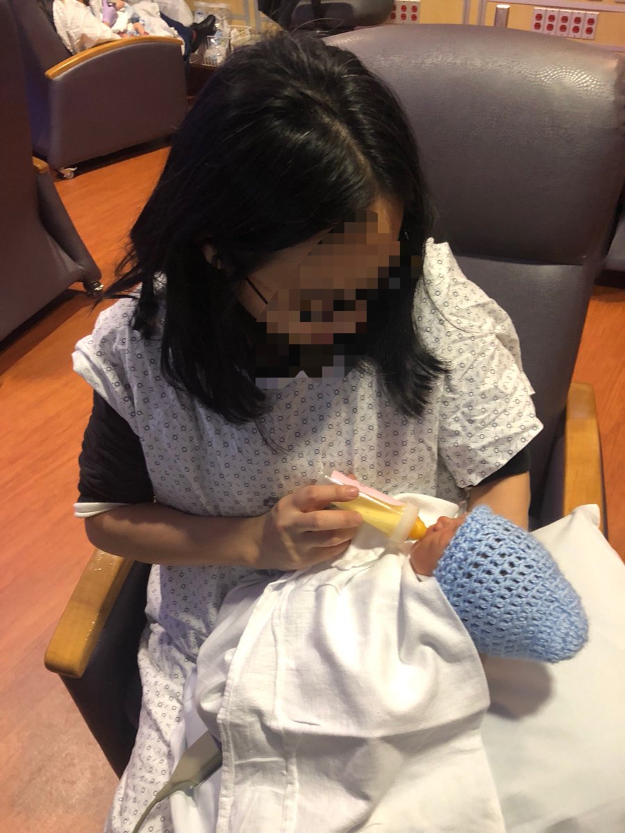 GSurrogacy01's tweet photo. We welcomed this bundle of joy on January 21st, 2018. With the help of a surrogate, the parents, mother (age 41) and father (age 43), added one more member to their family and their second child. 🍼🎉 #surrogacybaby #surrogacybabyboy #surrogacynewborn https://t.co/T7Qn5Nbsms