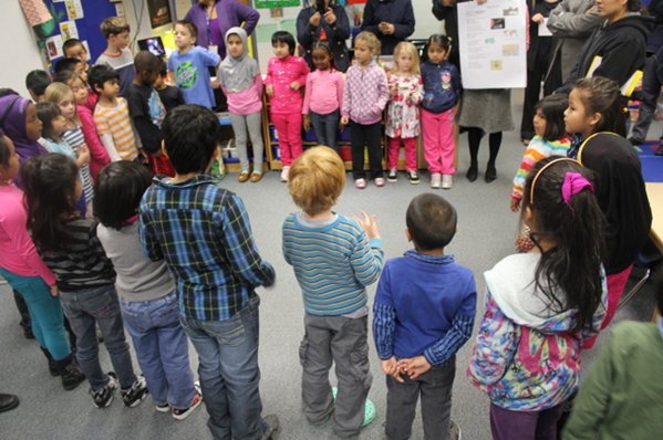 AchieveLA's tweet photo. #AchieveLA is just 1⃣ program that believes no child should struggle in school. Our partnership with @ymcala provides a pathway for children in #LA to succeed in school. 

Also visit ➡️ https://t.co/g0N3AStsqA for ways you can help a student struggling with school. 

#NoStruggles https://t.co/AdiL3rbVJy