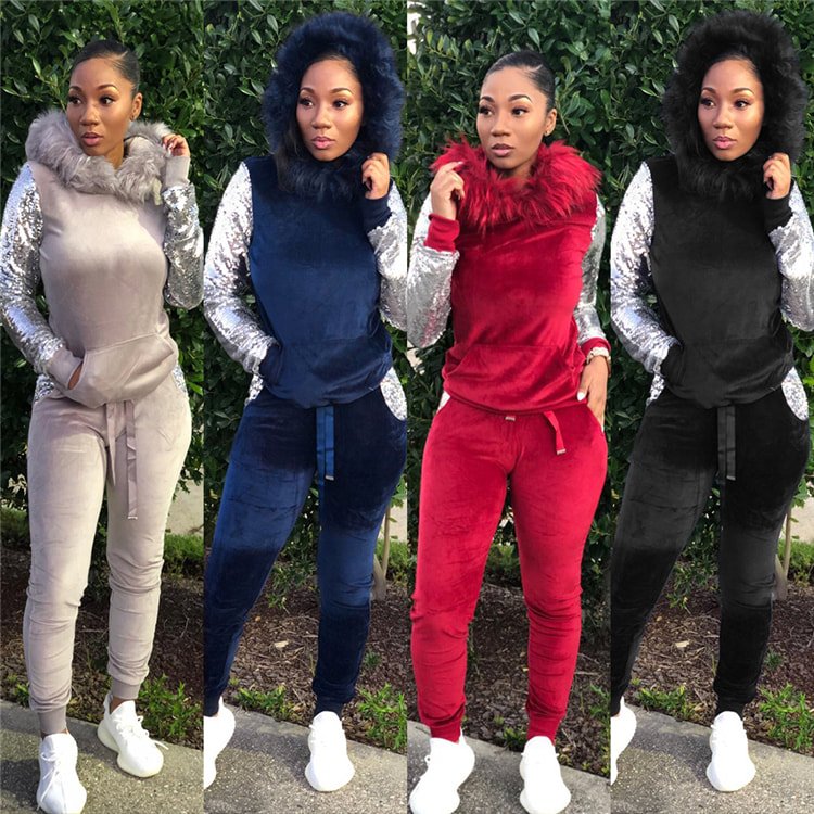 ShicaChic's tweet photo. Hoodie season! #FridayFeeling #FridayMotivation https://t.co/wf85M7VeHv