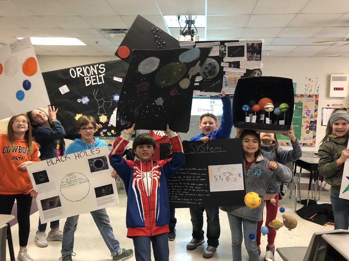 SHMrsKaufhold's tweet image. We are out of this world 🌎. #solarsystemprojects @SouthernHillsWF @WFISDschools