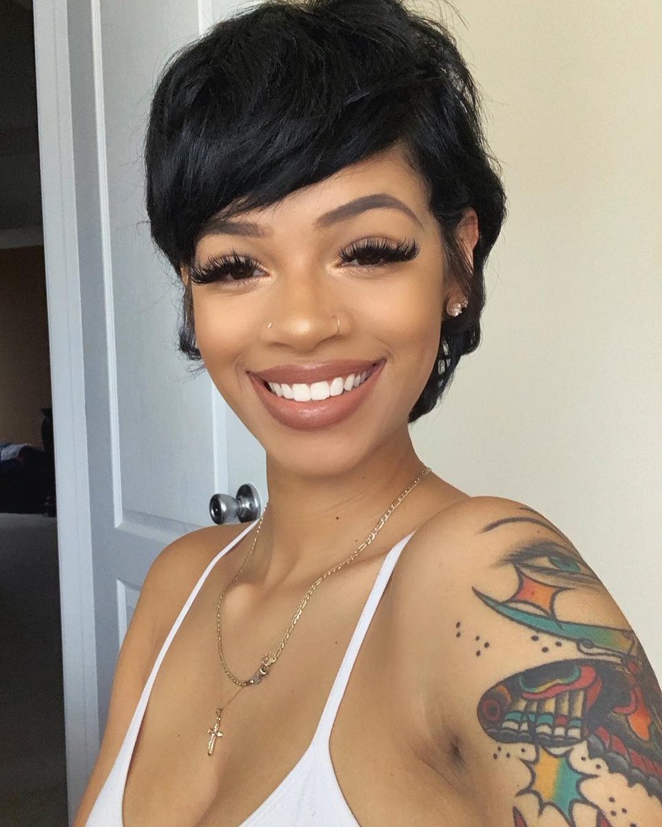 lovetitties3's tweet photo. mama ✨ https://t.co/0Hw1wLCm9u