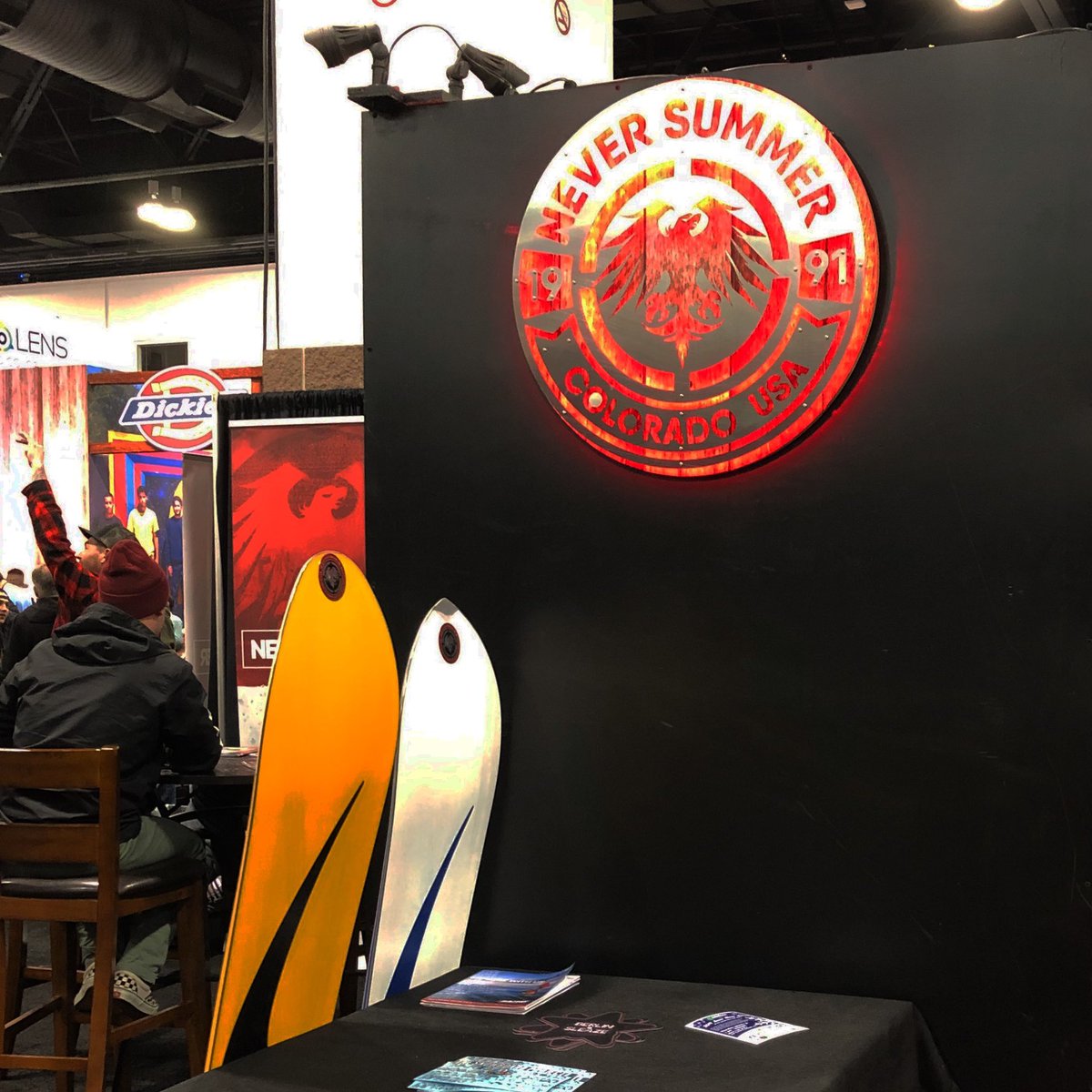 ZeonCorp's tweet photo. Don’t miss seeing @neversummerind at @OutdoorRetailer booth #36141-UL today! Their success comes from a strong focus on high quality materials, craftsmanship, and customer service. And they have a dope logo! 🙌 🏂 #OutdoorRetailer #or2019 #orsnowshow #snowshow #neversummer https://t.co/8tADXh8wpN