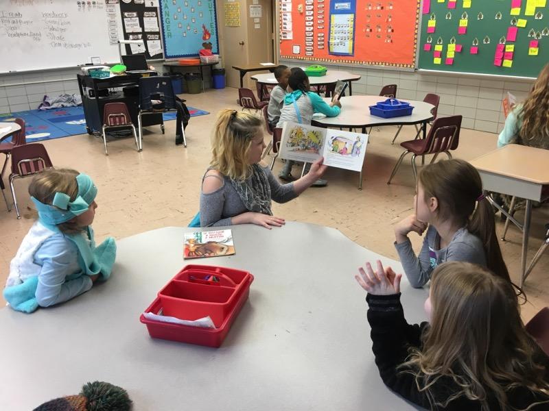 elmwoodes's tweet photo. 5th grade shows off their reading skills by reading to 1st grade on World Read Aloud Day. #WorldReadAloudDay 
@jeffrey_hogan @Elmwoodlibrary https://t.co/QH25F7V640