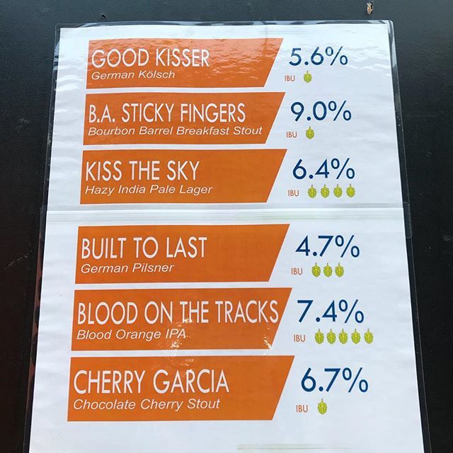 chillywaterbrew's tweet image. Come check us out at Winterfest tomorrow ! Beers will be flowing ! #chillywaterbrewing #aintbeergrand #indywinterfest bit.ly/2WwZfkF