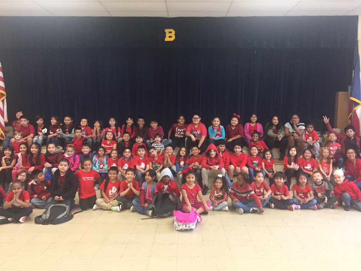 MrStephenson27's tweet photo. @BrookeLions representing healthy heart week. #WearRedDay #GoRedForWomen #AISDProud #AISDGoesRed19 @american_heart @AISDSupt @AISDHealthPE https://t.co/YEWCqh09kQ