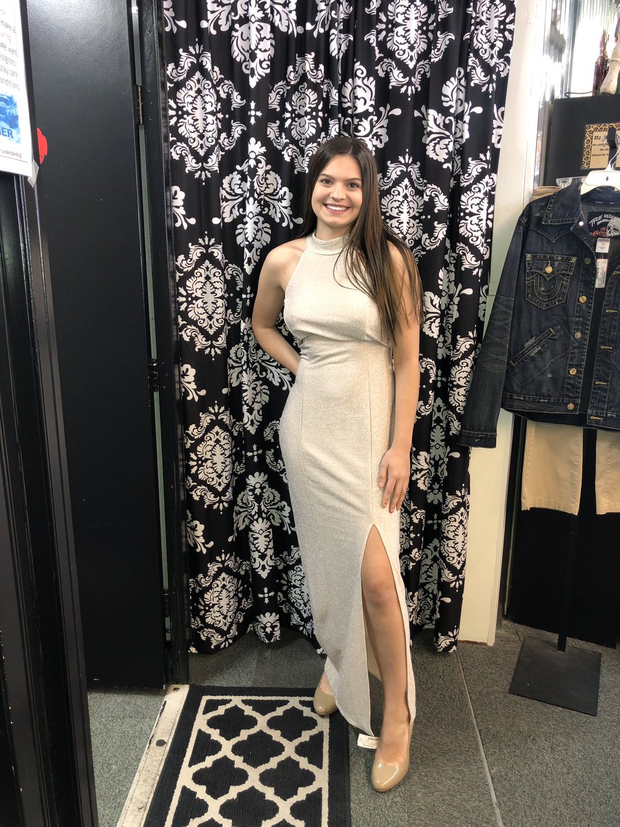 OhioWorth's tweet photo. It’s February which means it is time to start shopping for PROM!!! We’re officially accepting prom dresses for consignment. It’ll come before you know it 💃 https://t.co/uWuU6Rc2hV