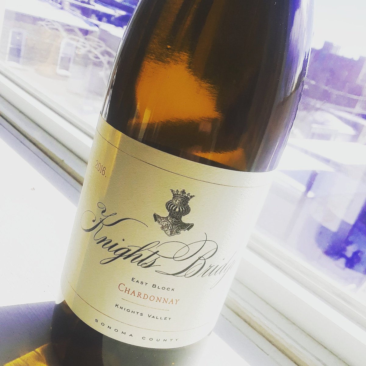 Un Pot de Vin tweet media