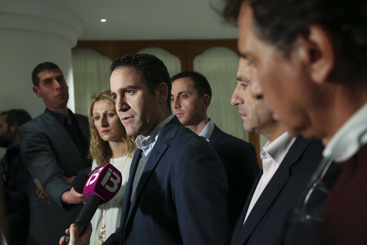 AlmeriaConFeijo's tweet image. RT PPopular &quot;RT TeoGarciaEgea: 🔵 Vamos a presentar un recurso de inconstitucionalidad contra la Ley de Caminos, aprobada por el Gobierno de Armengol en Baleares, y que pretende inmiscuirse en la propiedad privada de los habitantes de las islas #Prepp… https://t.co/ahBEziRhe1&quot;