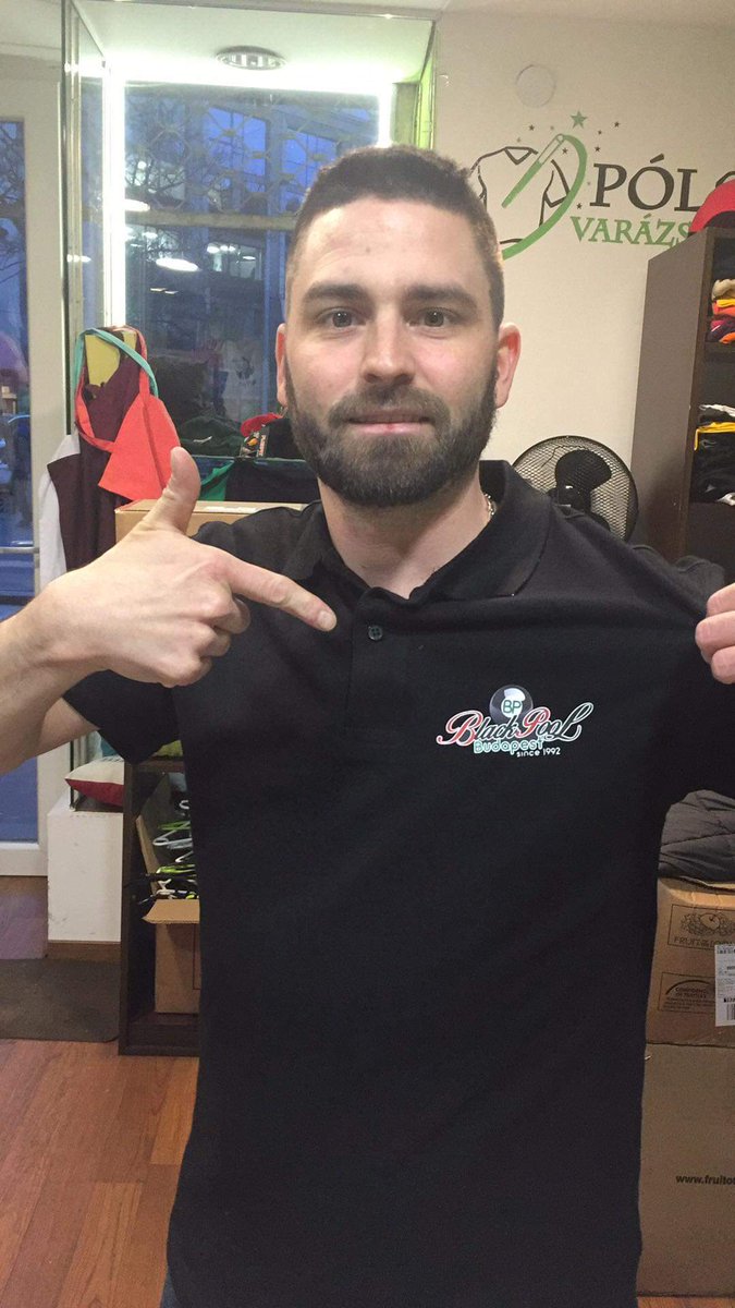BlackPool1093's tweet photo. Our first sponsor T-Shirt! front
#bp #budapest #biliárd #biliard #darts #blackpool #kocsma #night #nightlife #party #playpool #follow #followme #magyarorszag #hungary #ciri #dartsverseny #VIItargetamatőrdartskupa #gaborcziraki #blackpoolszponzor #competition #dartscompetition https://t.co/kR694L7xPp