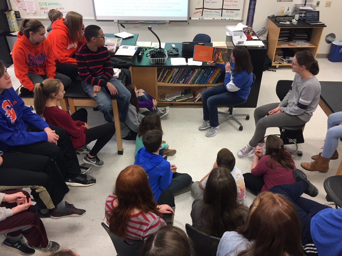 CMSReaders's tweet photo. Check out World Read Aloud Day at CMS! #worldreadaloudday #GetLoudReadAloud @mindy_summers @cmsadventure @centralbcsc https://t.co/YaIIuPnzYW