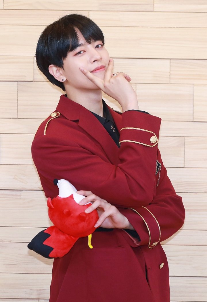 colombia_oneus's tweet photo. Fotos de los chicos cuando dieron su entrevista en https://t.co/Z2RDkhGV8X
@official_ONEUS #이도 #VALKYRIE #LIGTH_US #ONEUSCOLOMBIA #하나
#HWANWOONG #원어스 #시은 #손동주 #XION #여환웅 #환웅 #이건희 #건희 #KEONHEE #김건학 #이도
#LEEDO #이서호 #서호 #SEOHO #김영조 #레이븐 #RAVN https://t.co/gjW8edARzR