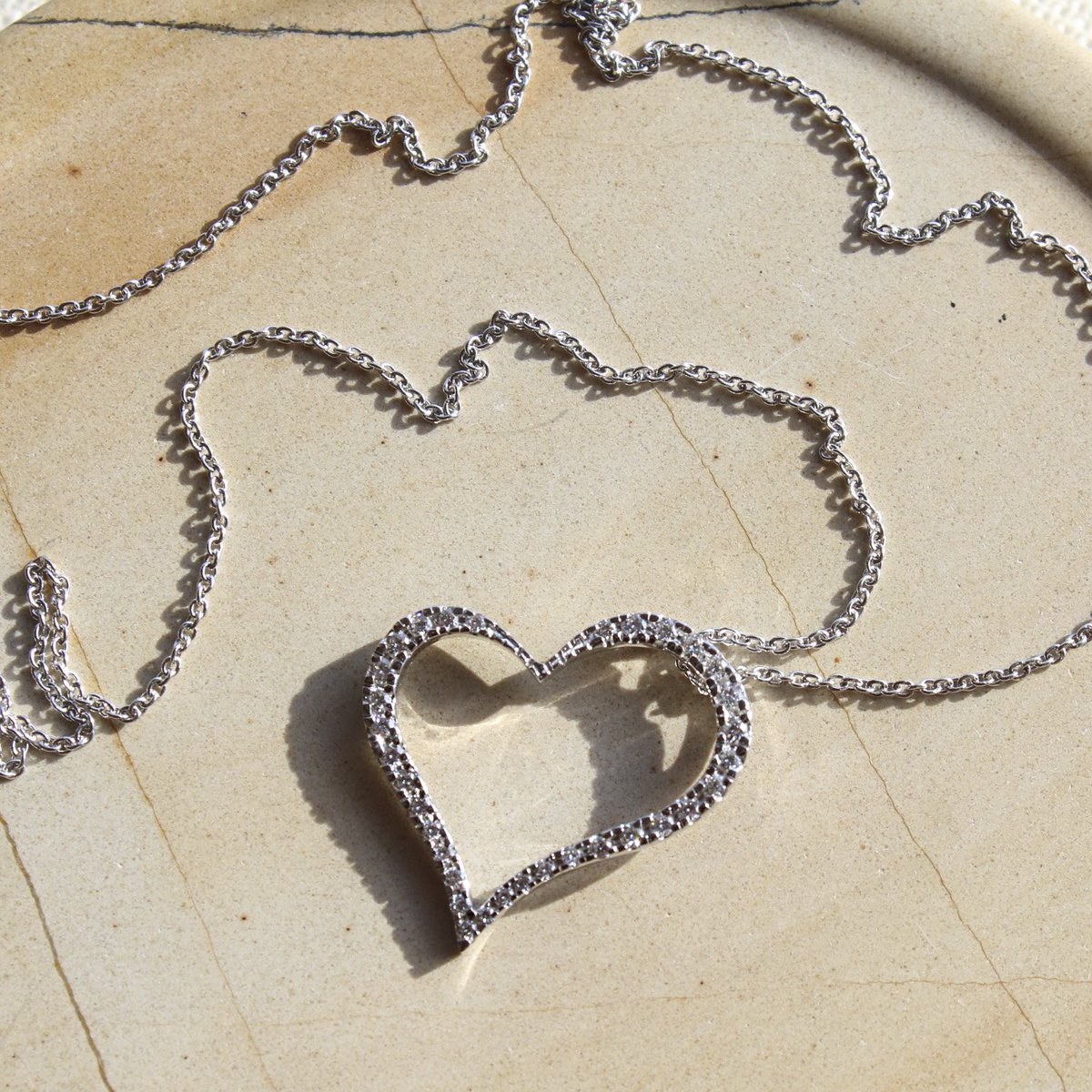 RFMoeller's tweet image. Love is in the air!