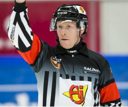 Efter attacken i tv – nu talar domaren, Peter Lyth, ut: ”Kommer bara kräk och skit” <a href="/hockeysverige/">Hockeysverige.se</a> hockeysverige.se/2019/02/01/pet…