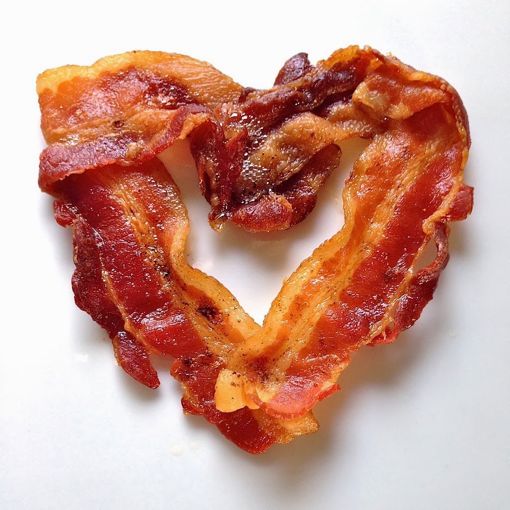 Love is in the air... No wait that's BACON! You know what would make the perfect Valentines Day gift? Tickets for you and your love to enjoy an evening of beer, wine, cider, spirits and bacon! Get your tickets before they run out! baconbevybash.com #nanaimo #baconbevybash