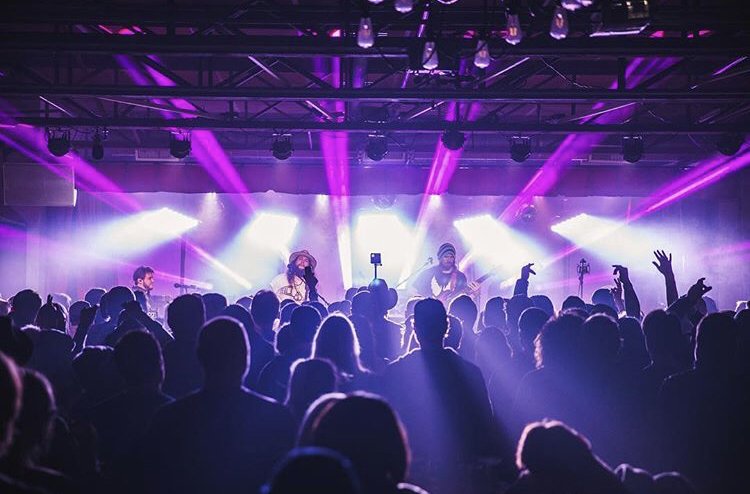 Last Concert Cafe tweet media