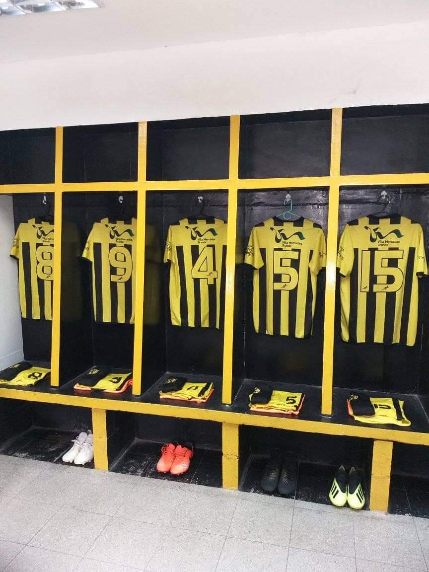 JorgeNewberyVM's tweet photo. VESTUARIO LISTO!

Vení a alentar al león!

21:30 en nuestro estadío

#VamosPitojuan https://t.co/ejiouqHmI1