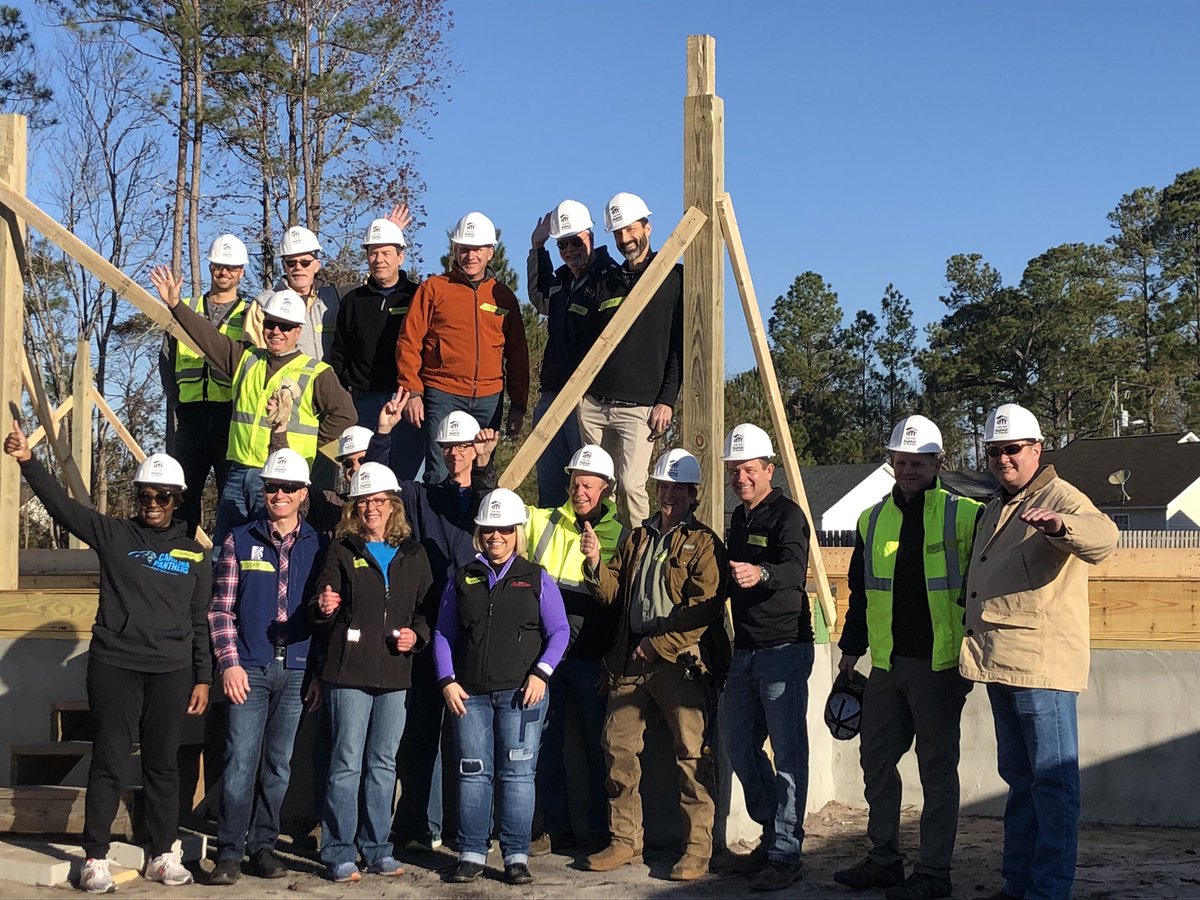 JennieJacks1's tweet photo. The demand for affordable housing in @CityofWilm continues to grow particularly in the wake of hurricane Florence. We are so thrilled to partner with Cape Fear @Habitat_org on their first annual CEO build. Congratulations, Anita! #CEOBuild https://t.co/Db8ZaayXPX