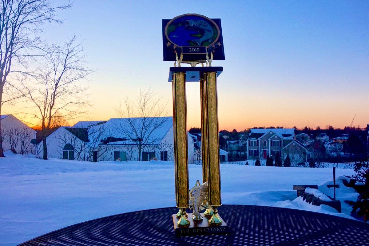 alexkelley_'s tweet photo. Ladies and Gentleman, I present to you the most beautiful piece of hardware you’ve ever set your eyes on. Conveniently, it happens to be the prize for the champion of the 7th annual Rock Paper Scissors Tournament on February 27th. #TheChoiceIsBack https://t.co/IPFws6V2aJ