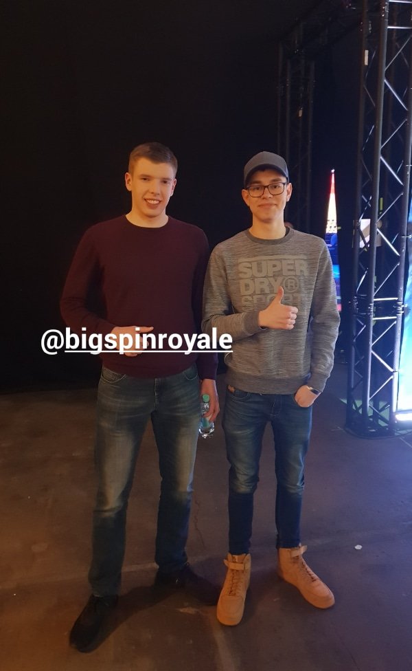 ger_nova's tweet photo. ESL MEO Germany Event
A few Nova Germany Family member together there https://t.co/XNYFLjOiny