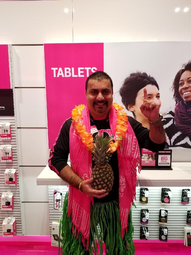 Congrats to Jimmy Singh 2019 PEAK Award Winner!  You rock Jimmy!!! <a href="/jimmysukhija/">Inderdip singh (Jimmy)</a> @John_Dief <a href="/thayesnet/">Terry Hayes</a> <a href="/janeen_r1314/">Janeen Russell</a>