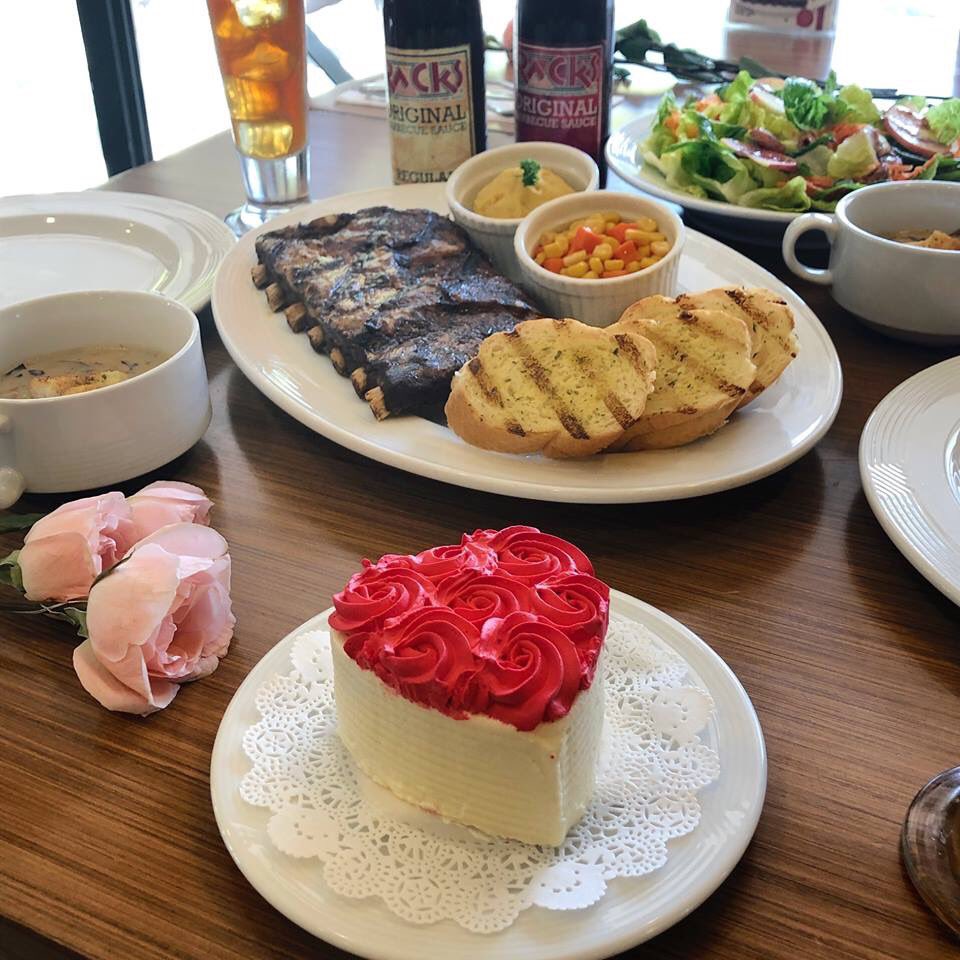 RacksPHL's tweet photo. Enjoy these sweet Valentine's Specials when you visit RACKS branches! Available in the menu until February 17, 2019

#RACKSTheTasteYouRemember #RACKS #RACKSphl #bestribsintown #fallsoffthebone #RACKSValentines https://t.co/9yXniCN8EA