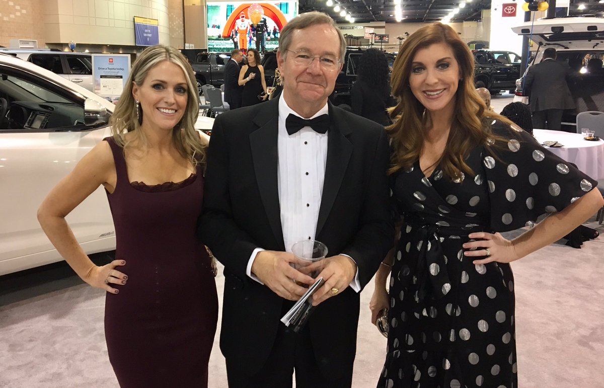 Annie Mccormick On Twitter Fun Night At The Philadelphia Auto Show Black Tie Tailgate Saw Some Cool Cars And Great Friends The Auto Show Opens Tomorrow 6abc Aligorman6abc Jrawlins6abc Https T Co Iy9nidcuev Annie Mccormick On Twitter Fun Night At The Philadelphia Auto Show Black Tie Tailgate Saw Some Cool Cars And Great Friends The Auto Show Opens Tomorrow 6abc Aligorman6abc Jrawlins6abc Https T Co Iy9nidcuev
