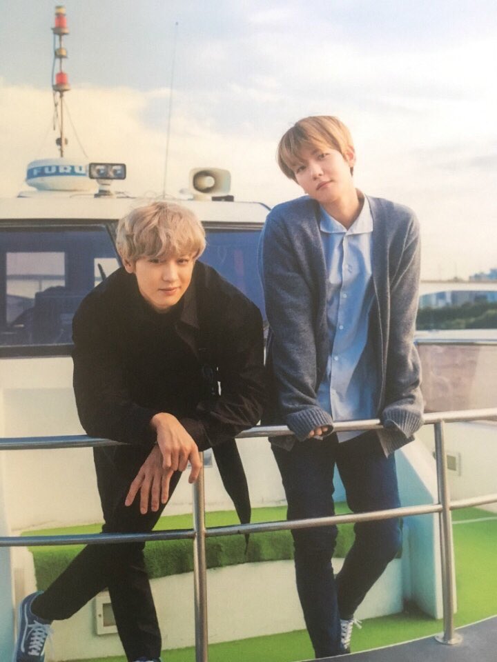 B506bhqx's tweet photo. ความยุ่นทำไมมันดีแบบนี้ ชานแบคคคคคคคคคคคคฮือออออ😭❤️❤️❤️ #Chanbaek https://t.co/USOntZGPAp