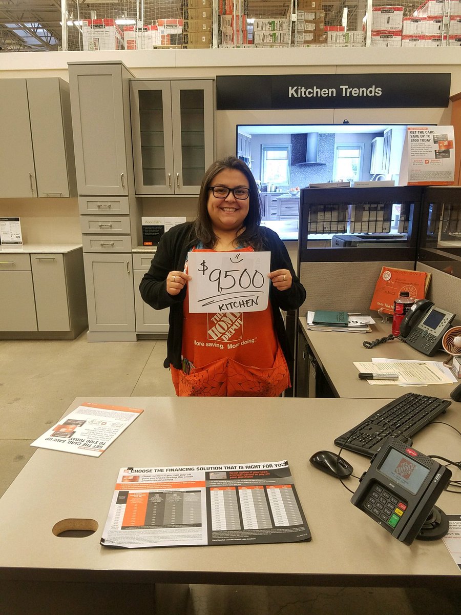 Manda020906's tweet photo. Cynthia our kitchen designer sells a $9,500 kitchen!!! Way to go Cynthia and thank you for taking care of our customers! @Oscar86604735 @HomeDepot0522 @r_zubia https://t.co/nZyxnVOoTF