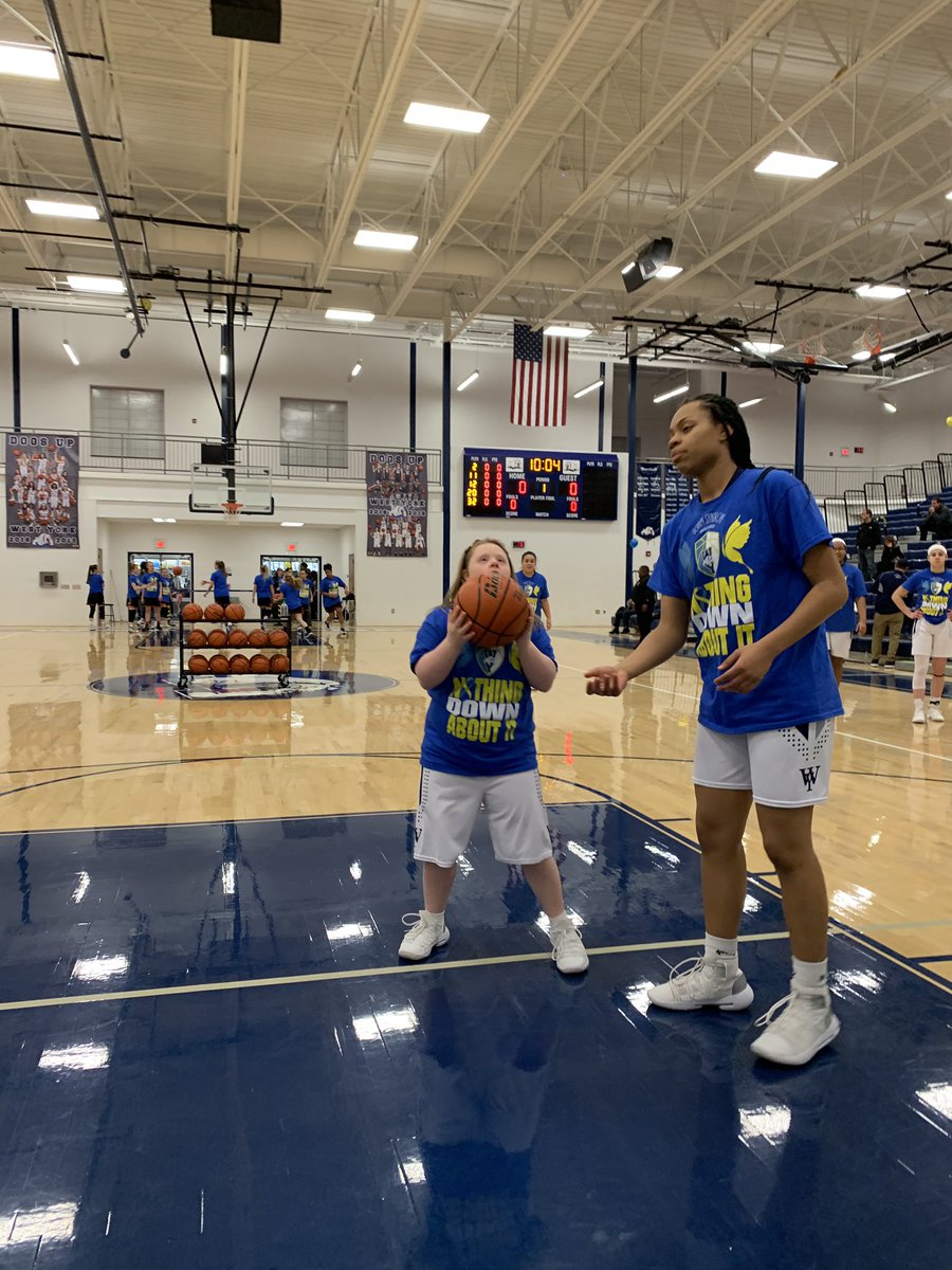 WestYorkGBB's tweet photo. Varsity scheduled to start around 7:50. Lady Bulldogs are home against Dover‼️🏀 https://t.co/XtWWTxK0uv
