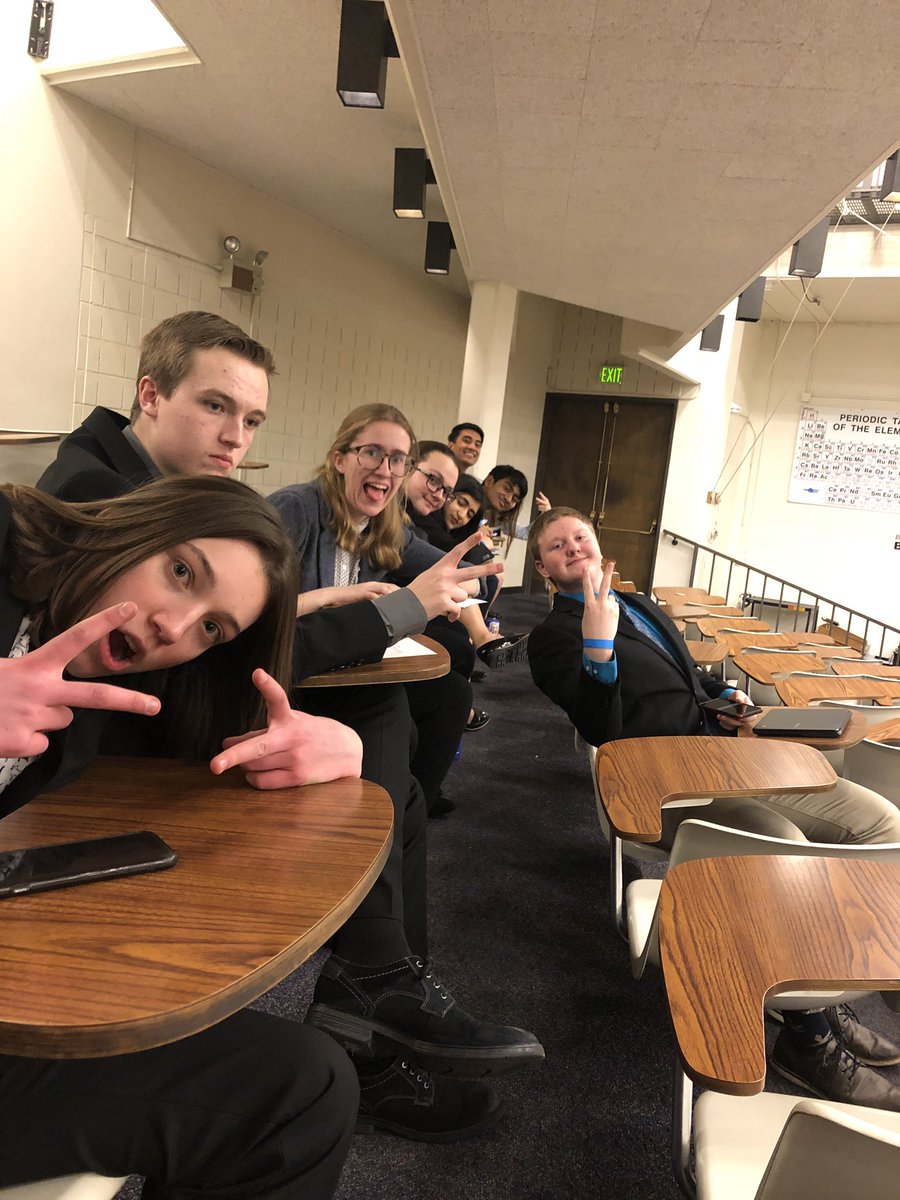 legendmun's tweet photo. Getting 🅱️usy in 🅱️oulder! 😤 #modelun https://t.co/BlY0z6EDnU