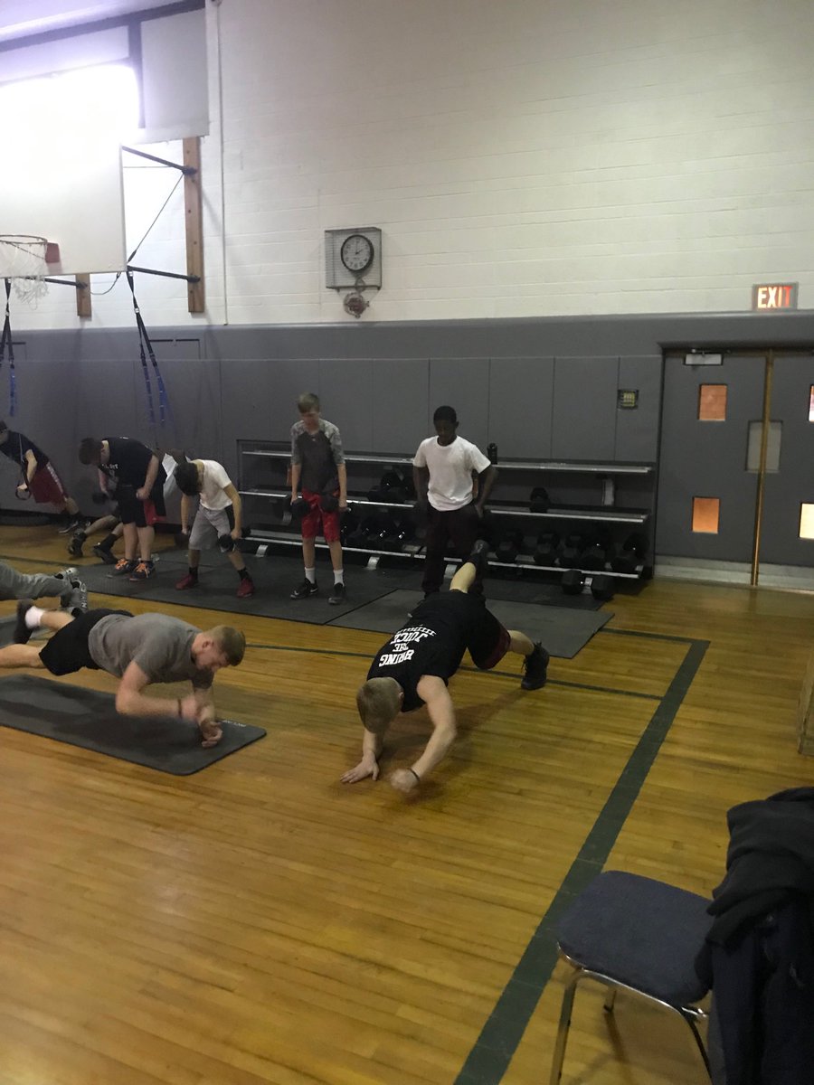 Flexin Friday! Uppers today with a great finisher, great job today fellas. Rest up this weekend n back to work  on Monday!# get better everyday