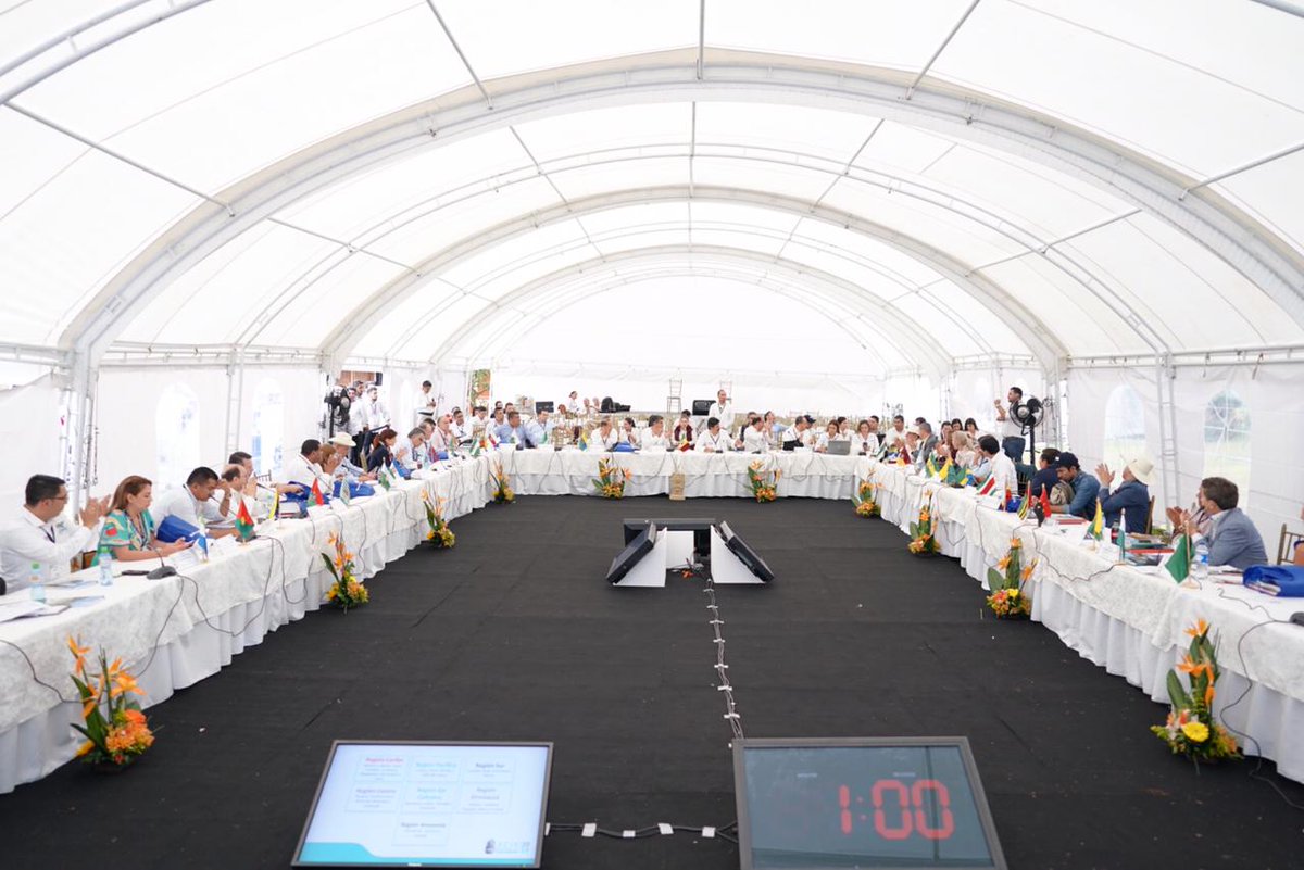 normahurtados's tweet photo. Asistí como Representante a la Cámara en la #AsambleaGob2019, oportuno espacio, a propósito de la construcción del Plan Nacional de Desarrollo, donde se analizó un tema trascendental para los colombianos: la #SaludEnLasRegiones. https://t.co/4L6CoTSq84