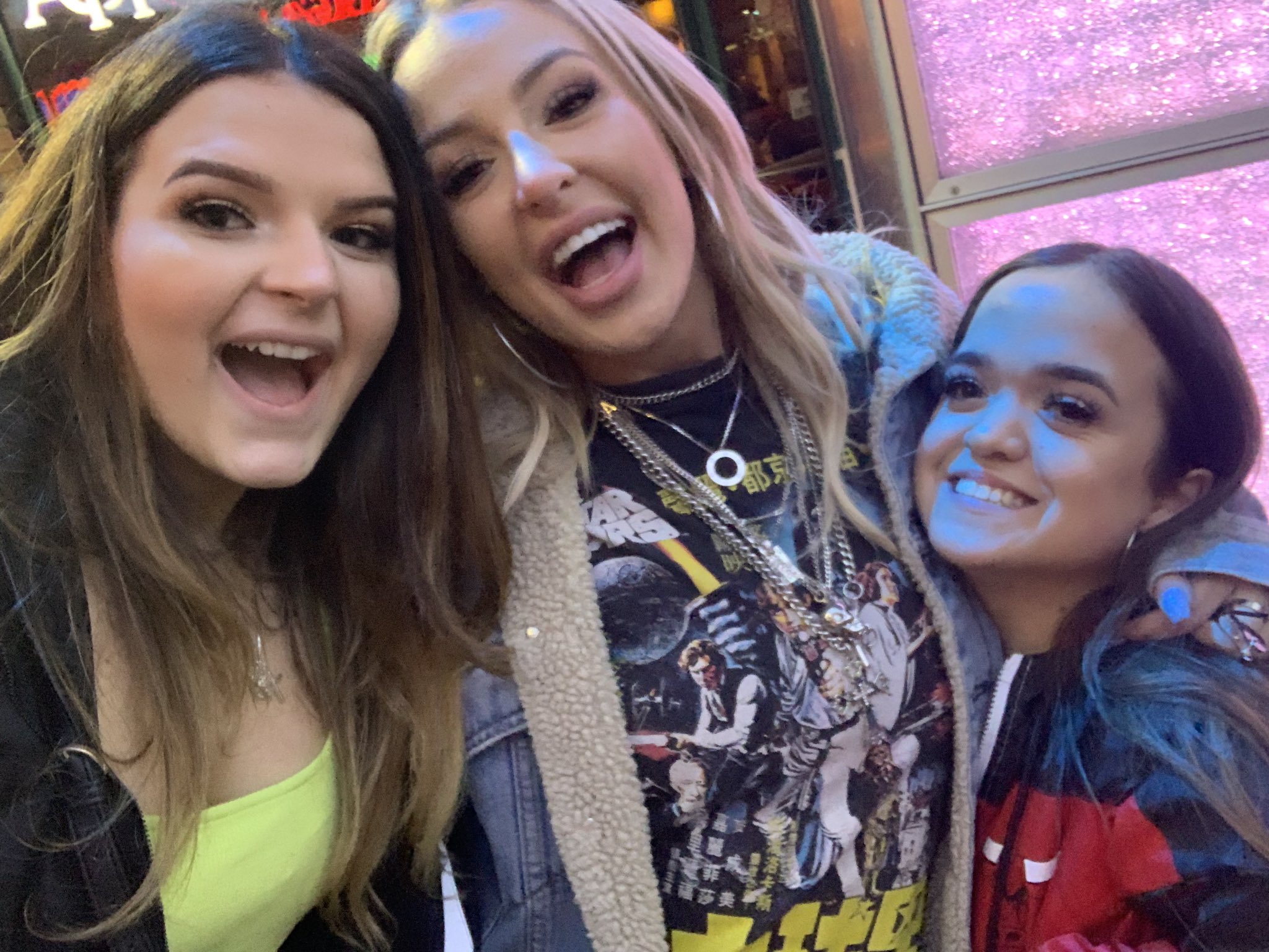 TW Pornstars - 3 pic. Emmalia. Twitter. glo up.... but not to be sappy