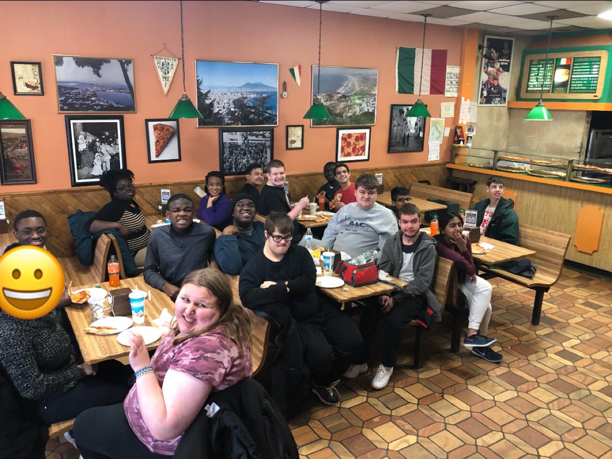 Sayrevillekids's tweet photo. Thank you Pizza Heaven for having our HS students visit today 🍕 https://t.co/lAiXiTlMov