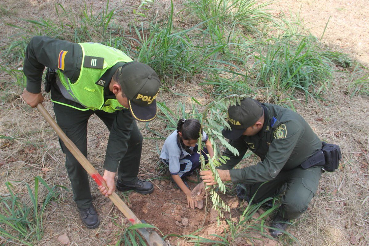 Policía Metropolitana de Bucaramanga tweet media