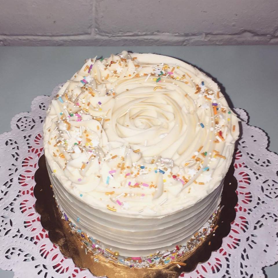 We have our iconic Southern Belle red velvet cakes currently in stock tonight and tomorrow at our South First location while supplies last! #cakebythepound #cakecakecake #redvelvet #atxfood