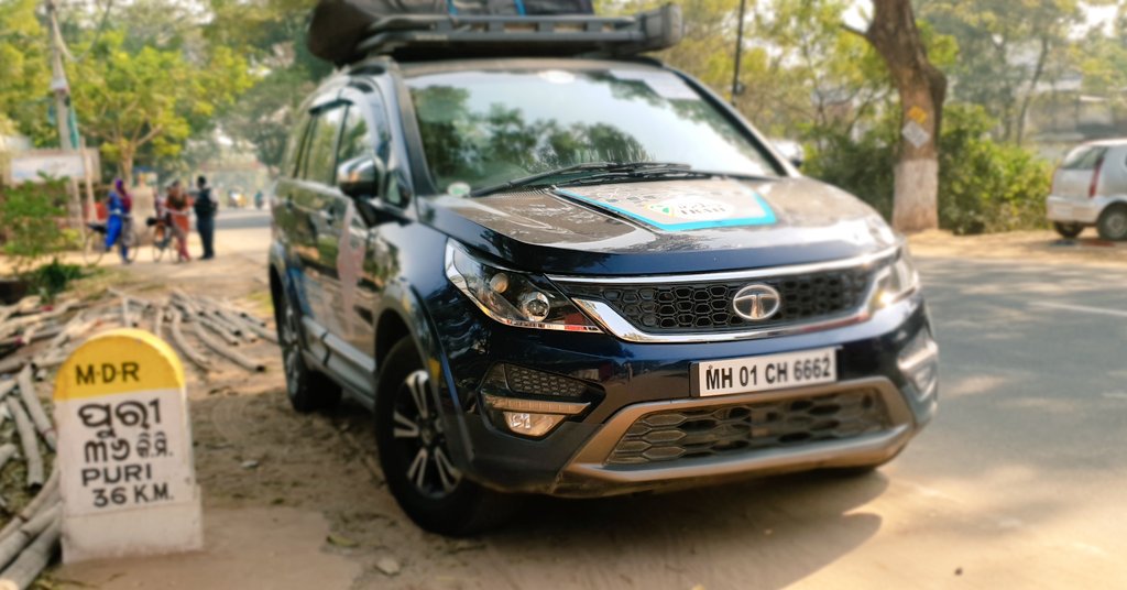 SangitaSri's tweet photo. 33700 kms ...

10 times Kanyakumari to Kasmir distance!

This is how long me &amp; #Shexa have travelled together for #CIT150 w @TataMotors 

Solid performance, excellent drive-comfort, smart manouevre, spacious interior, ultra reliability = defines #ExtraOrdinary #HexaExperience https://t.co/g2gMbAzIG2