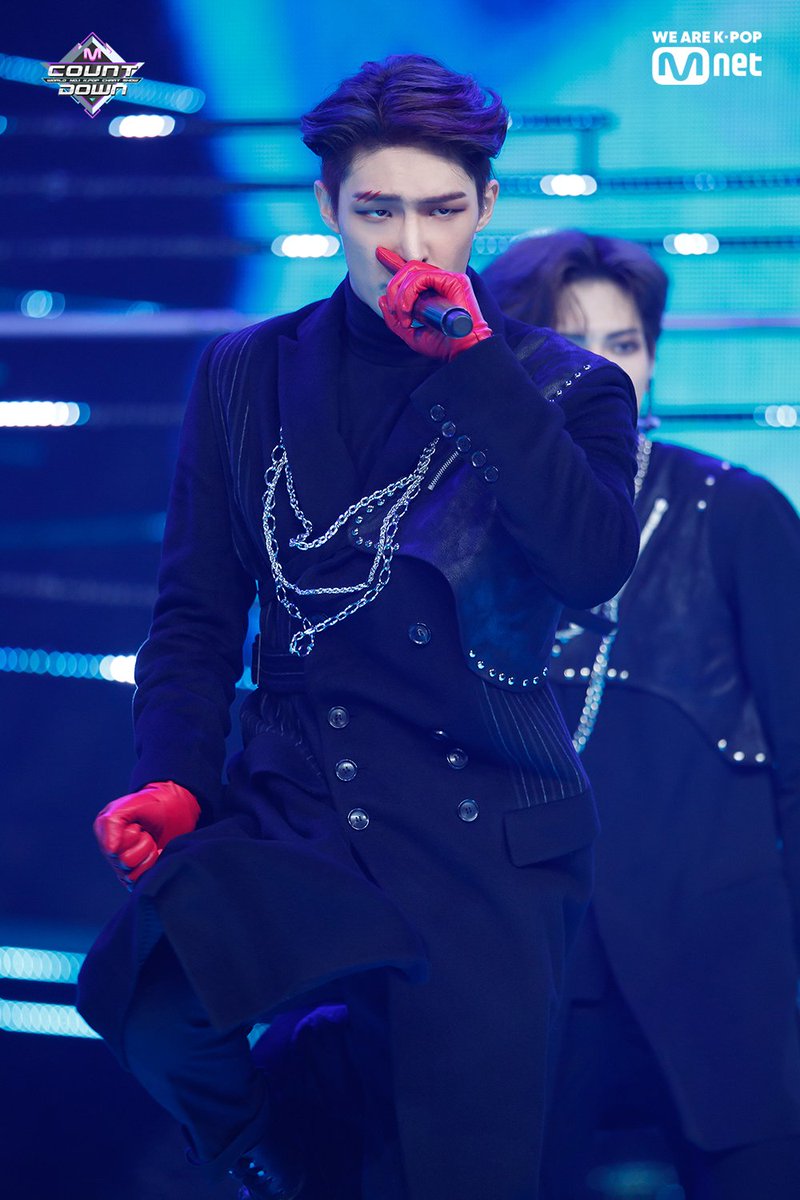 ATEEZ_Arg's tweet photo. 「TWITTER」‹190201› #ATEEZ ◇ Actualización en la cuenta oficial de Mnet con ATEEZ.

» "[📷] 190131 #MCOUNTDOWN★Debut hace 100 días★ ATEEZ + ATINY = Destino♥ #100DaysWithATEEZ #ATEEZ #HALAHALA 

▶ https://t.co/XNcVavYjhE "
 
Cr. MnetMAMA
→ OTIY - 에이티즈 Argentina ← https://t.co/7lzEVogJd2