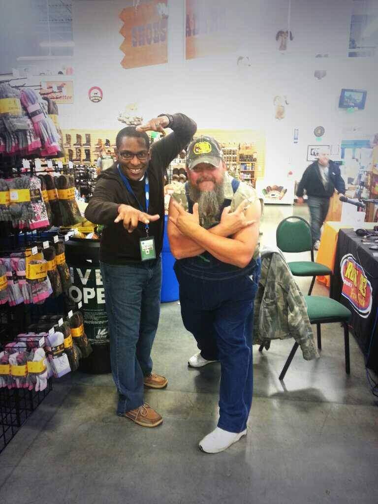 MarioAndersonTV's tweet photo. Just now hearing about the passing of @NEALSHANNONJAME aka 'the banjo man.' He was 55. He will be missed!
Neal was featured on #CallofTheWildMan with the 'Turtleman,' which aired from 2011 to 2014 on @AnimalPlanet. https://t.co/jetO0rQ0au