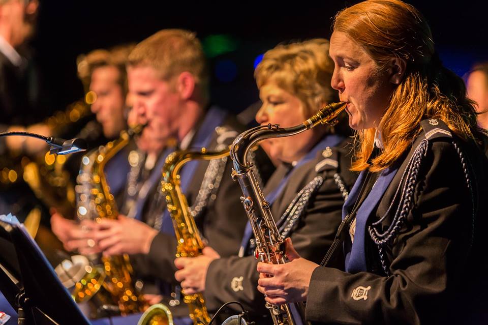 BeuningenMGZN's tweet photo. Opening feestweekend N.A.G. Weurt met Orkest Koninklijke Marechaussee https://t.co/sAkzMqNHS2 https://t.co/Ctjd1q3id3